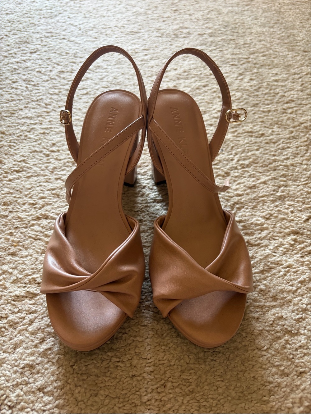 Anne Klein Valentine Sandal in Size 8.5W